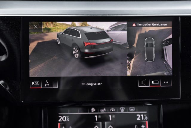 2020 AUDI E-TRON - 27