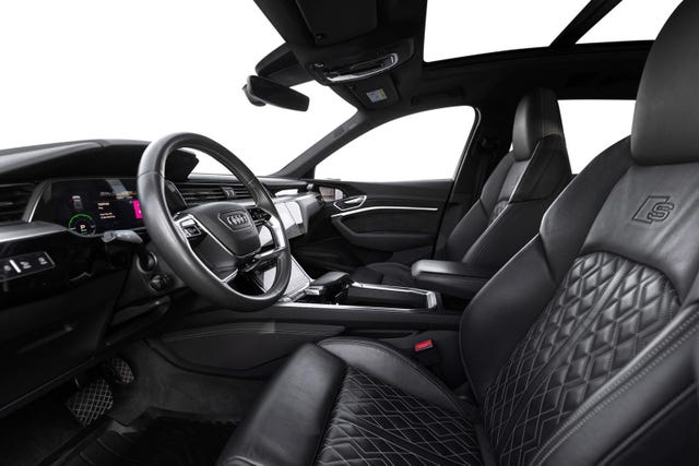 2020 AUDI E-TRON - 12