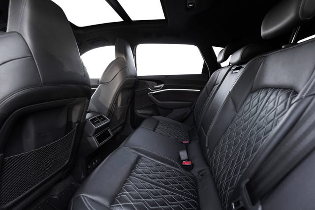 2020 AUDI E-TRON - 15