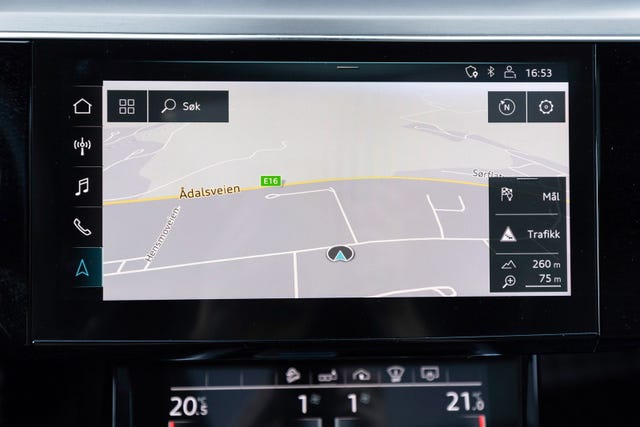 2020 AUDI E-TRON - 28