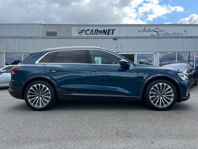 2020 AUDI E-TRON - 36