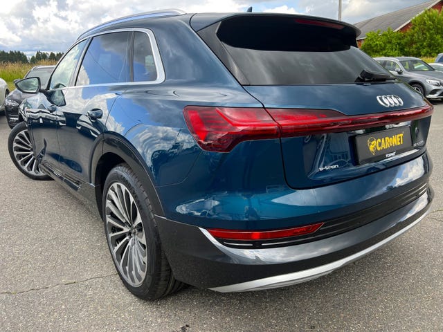 2020 AUDI E-TRON - 32