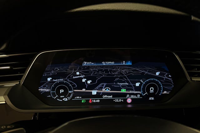 2020 AUDI E-TRON - 17