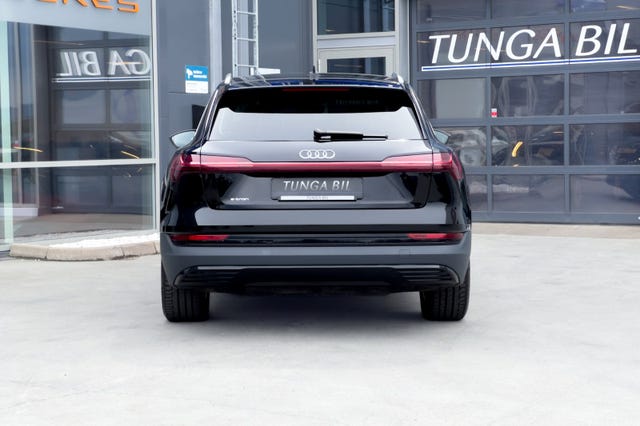 2020 AUDI E-TRON - 8