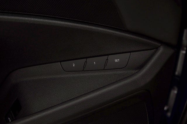 2021 AUDI E-TRON - 12