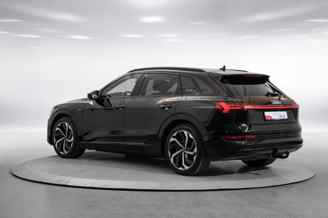 WAUZZZGE1MB035012 2021 AUDI E-TRON-2