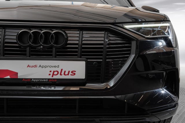 2021 AUDI E-TRON - 9