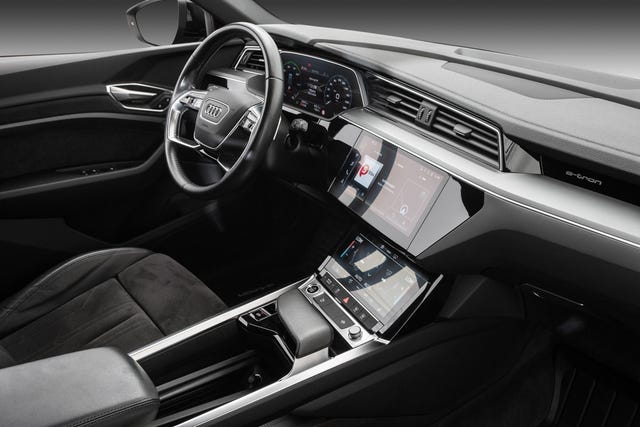 2021 AUDI E-TRON - 27