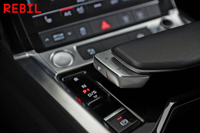 2020 AUDI E-TRON - 24