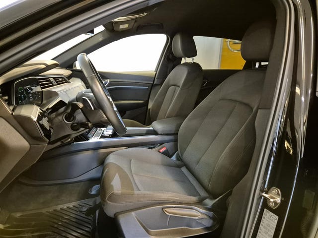 2020 AUDI E-TRON - 8
