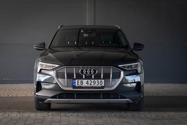 2020 AUDI E-TRON - 8