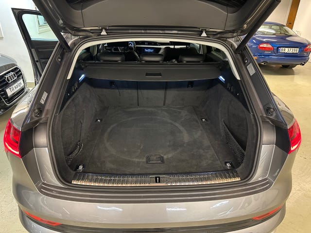 2020 AUDI E-TRON - 22