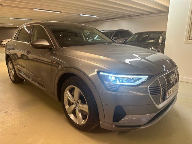 WAUZZZGE3LB027072 2020 AUDI E-TRON-5