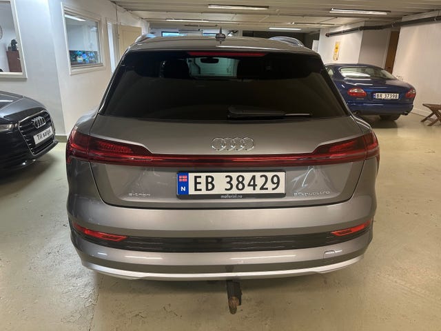 2020 AUDI E-TRON - 8