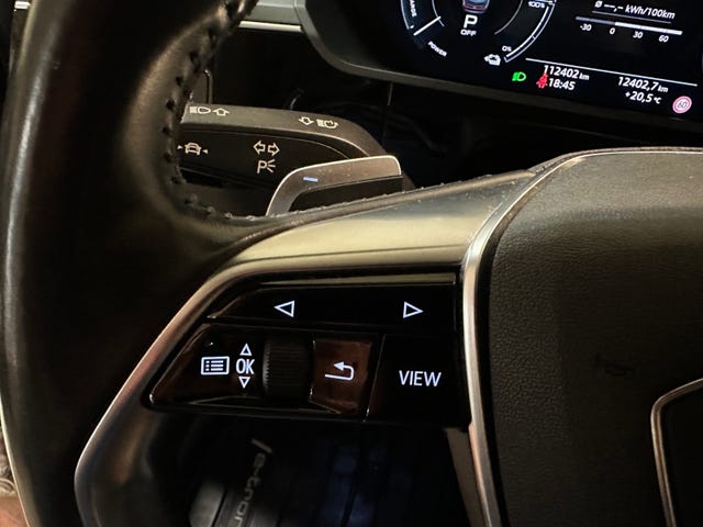2020 AUDI E-TRON - 17