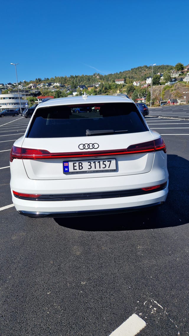 WAUZZZGE5LB013724 2020 AUDI E-TRON-5
