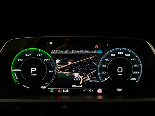 2020 AUDI E-TRON - 20