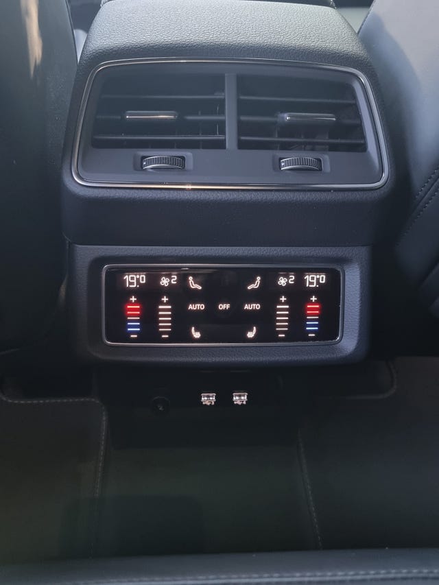 2020 AUDI E-TRON - 24