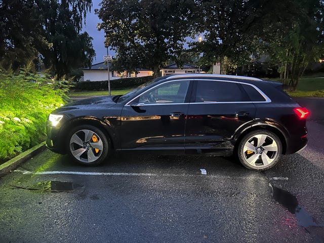 2020 AUDI E-TRON - 7