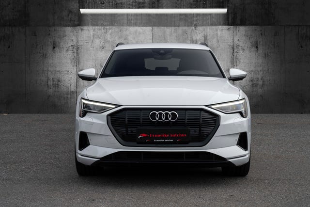 WAUZZZGE4LB039487 2020 AUDI E-TRON-2