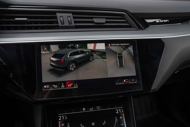2020 AUDI E-TRON - 34