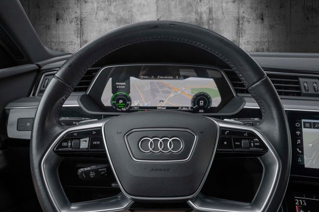 2020 AUDI E-TRON - 26