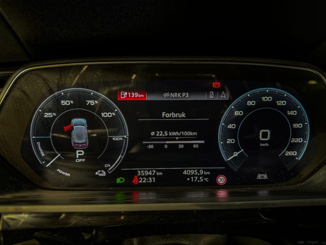2020 AUDI E-TRON - 23