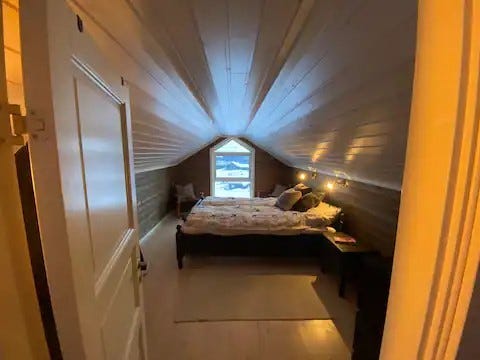 Dobbeltseng på 150 cm i 2. etasje Galleribilde