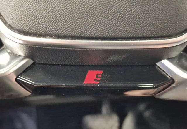 2020 AUDI E-TRON - 33