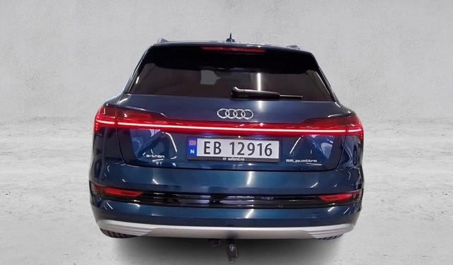 WAUZZZGE7LB009304 2020 AUDI E-TRON-2