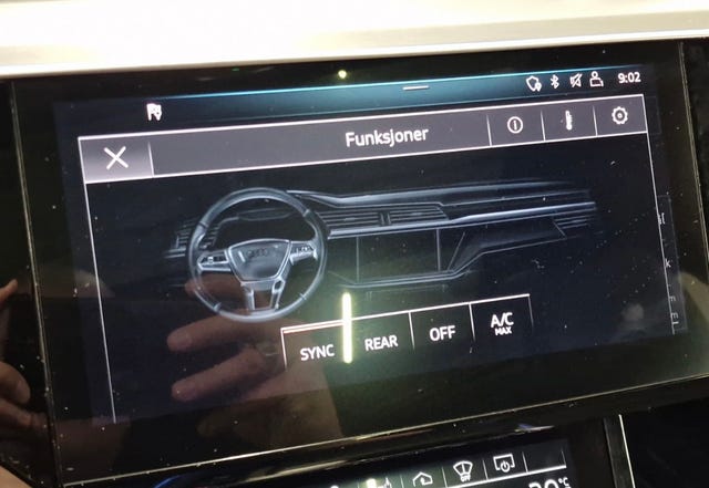 2020 AUDI E-TRON - 31