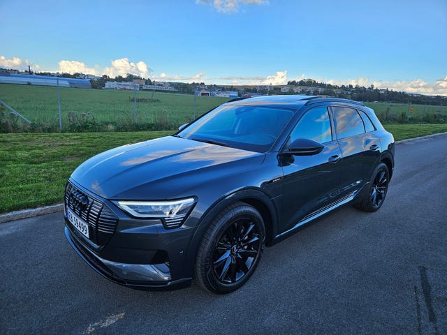 WAUZZZGE5LB037392 2020 AUDI E-TRON-0