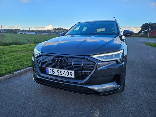 2020 AUDI E-TRON - 33