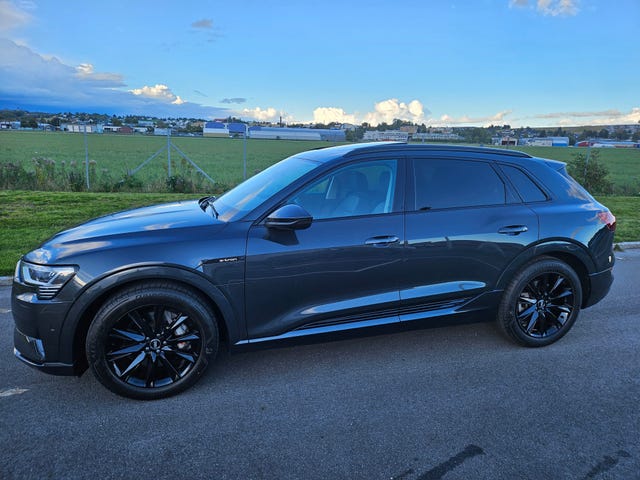 2020 AUDI E-TRON - 34