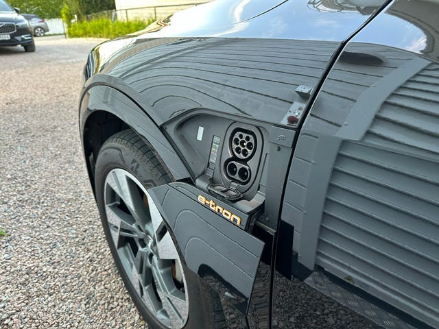 2020 AUDI E-TRON - 22