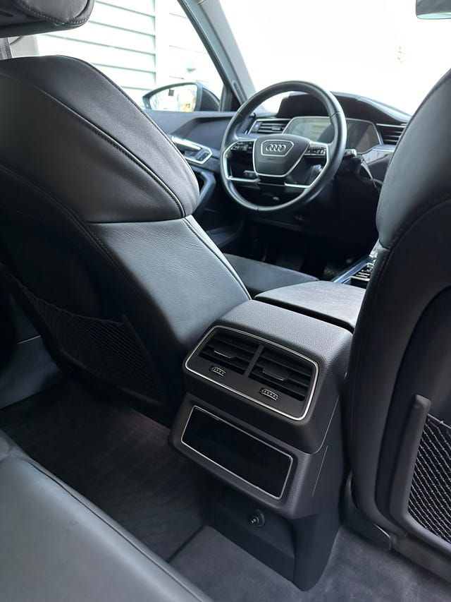 2020 AUDI E-TRON - 13