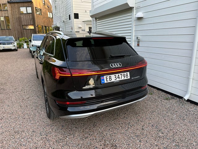 2020 AUDI E-TRON - 16