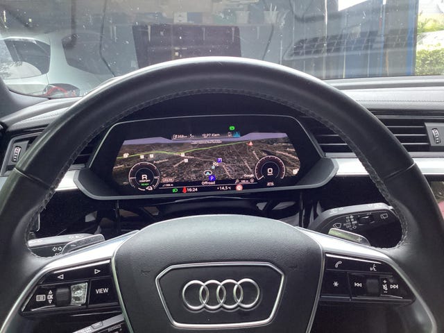 2020 AUDI E-TRON - 21