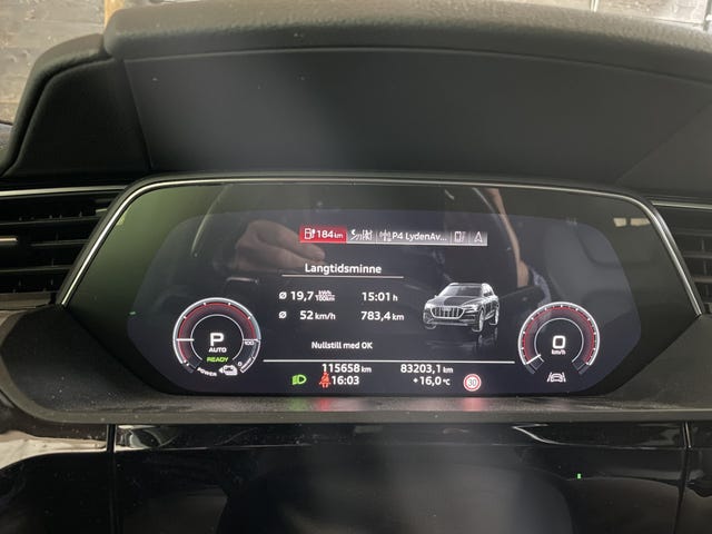 2020 AUDI E-TRON - 25