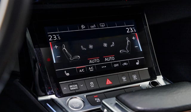2020 AUDI E-TRON - 26