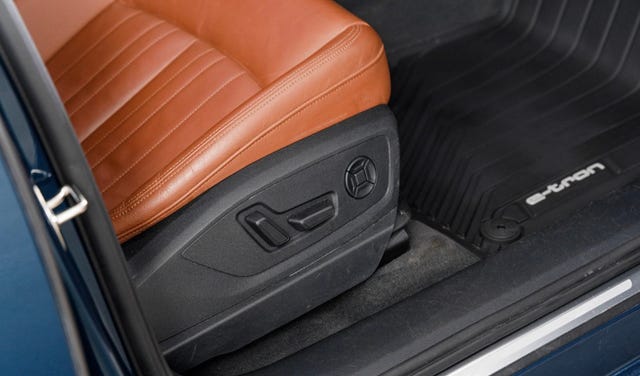2020 AUDI E-TRON - 19