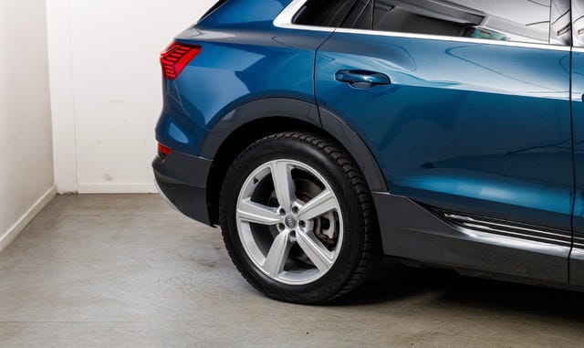 2020 AUDI E-TRON - 13