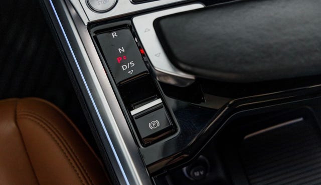 2020 AUDI E-TRON - 28