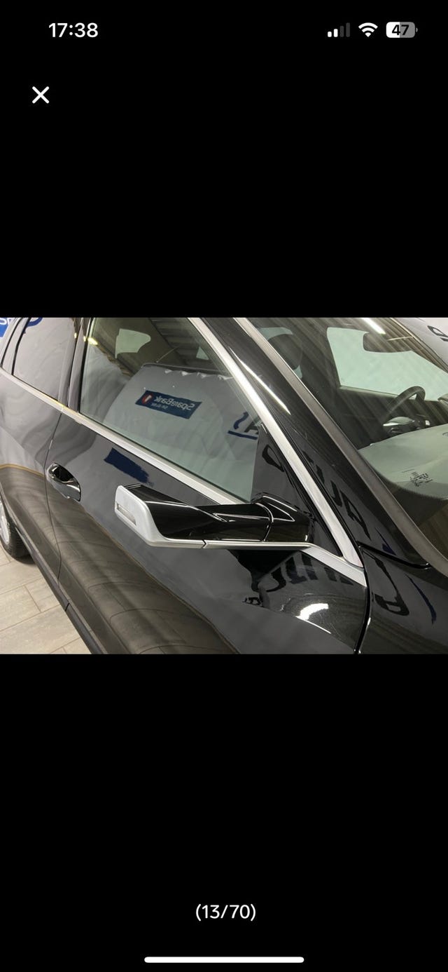 WAUZZZGE3LB011812 2020 AUDI E-TRON-5