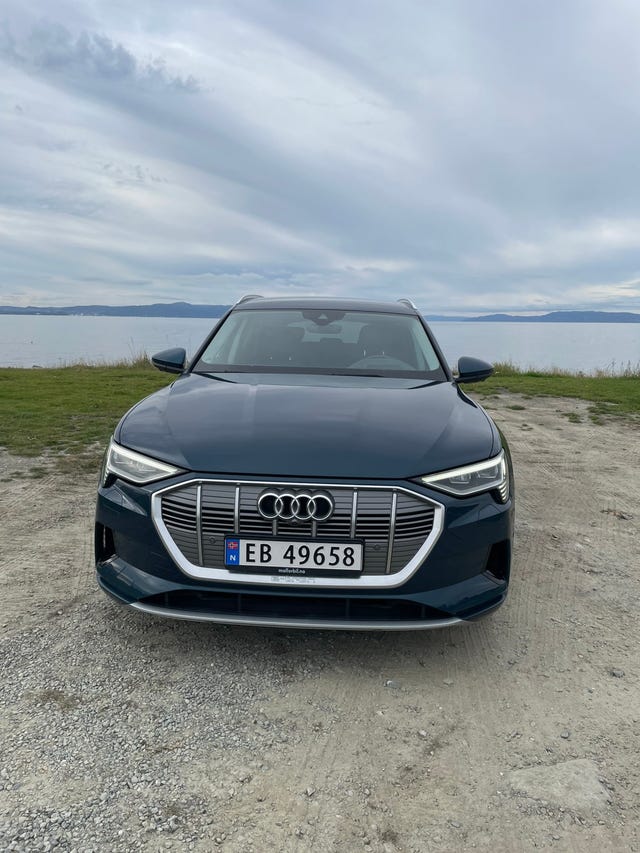 WAUZZZGE9LB031692 2020 AUDI E-TRON-0