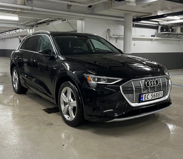 WA1LAAGE0KB024480 2020 AUDI E-TRON-4