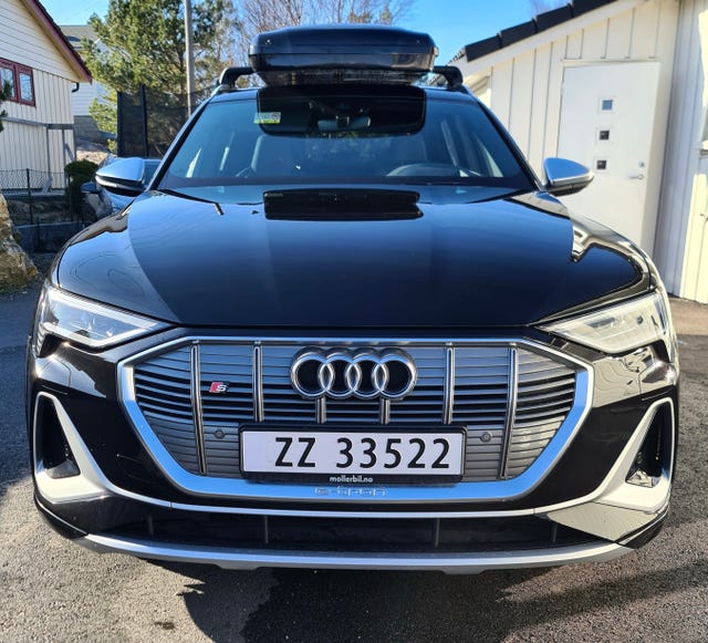 WAUZZZGE3MB007907 2021 AUDI E-TRON-2