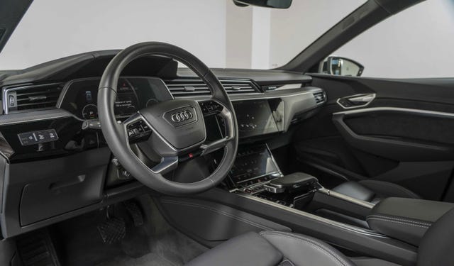 2021 AUDI E-TRON - 18