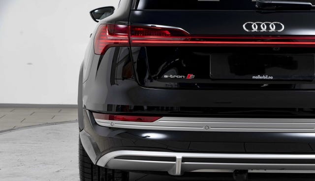 2021 AUDI E-TRON - 9