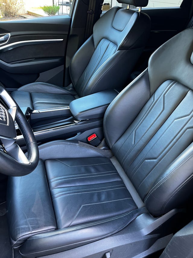 2021 AUDI E-TRON - 11